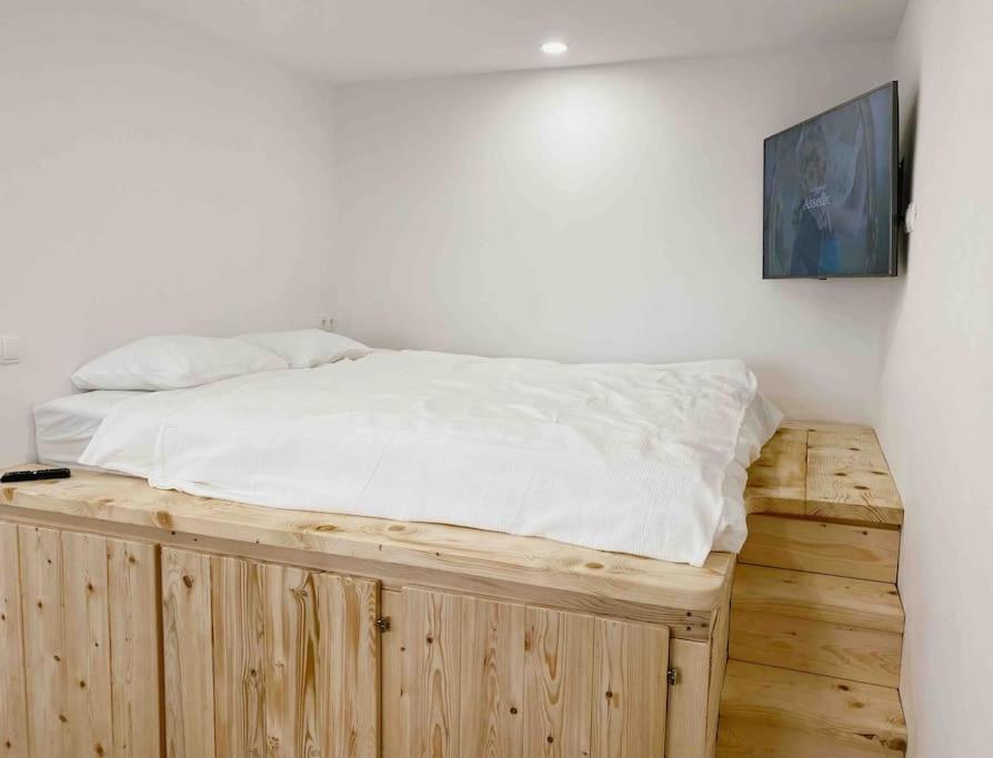 2nd Hvar Apartment *